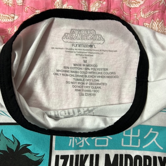 MHA My Hero Academia T shirt with Deku - Picture 2 of 3